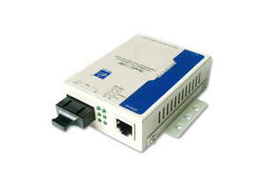 Bộ chuyển đổi quang điện model 1100 cổng Ethernet + 1 cổng quang