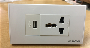 Bộ ổ cắm NovaLink wall plate bao gồm : 1 cổng USB 2.0 + 1 ổ cắm điện âm tường 3 chấu