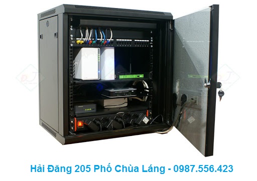 TỦ RACK 06U-D400 (TREO TƯỜNG) CÁNH LƯỚI  MÀU ĐEN